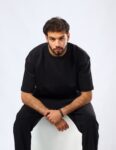 oversized black t-shirt